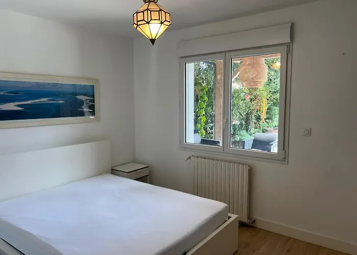 Mauret אנדרנוס-לה-באינס